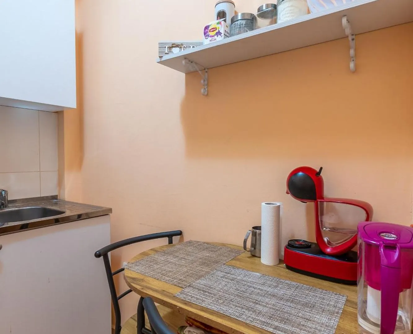 Charming Central Retreat София Апартаменты